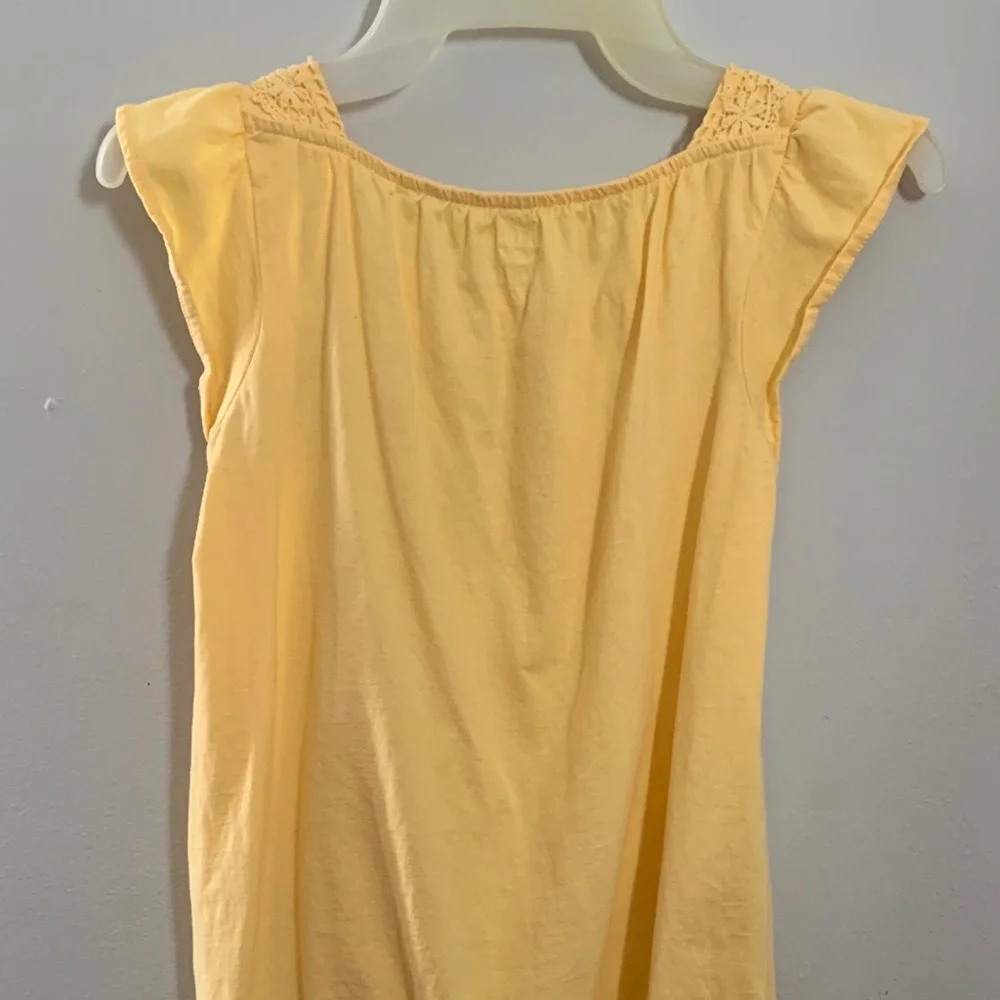 OshKosh Bgosh charming yellow